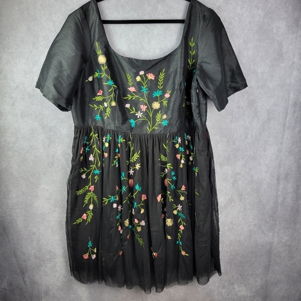 WAYWARD FANCIESSTYLE Floral Embellished Sheer Tulle Dress Size 3X